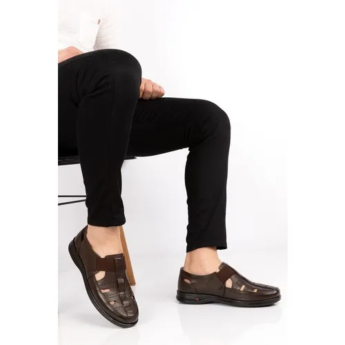 

Men's Leather Color Sandals