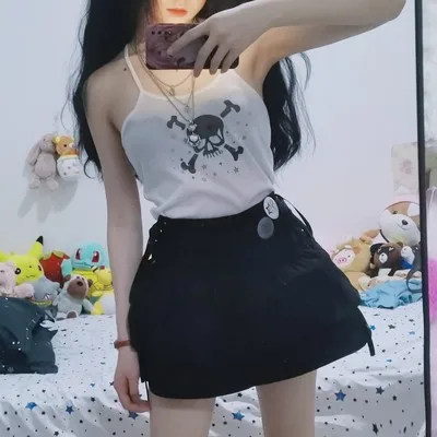 Женский короткий топ без рукавов в готическом стиле