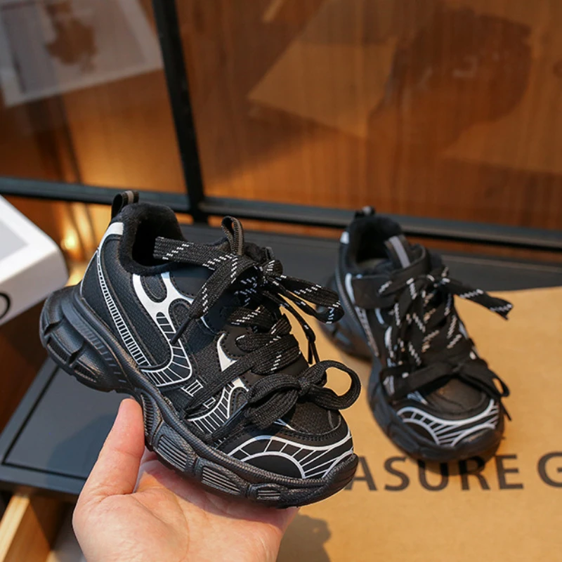 

2023 Winter Kids Shoes Fashion Non-slip Boy New Sneakers Children Running Sports Shoes Versatile School Girl Casual Cotton Shoes