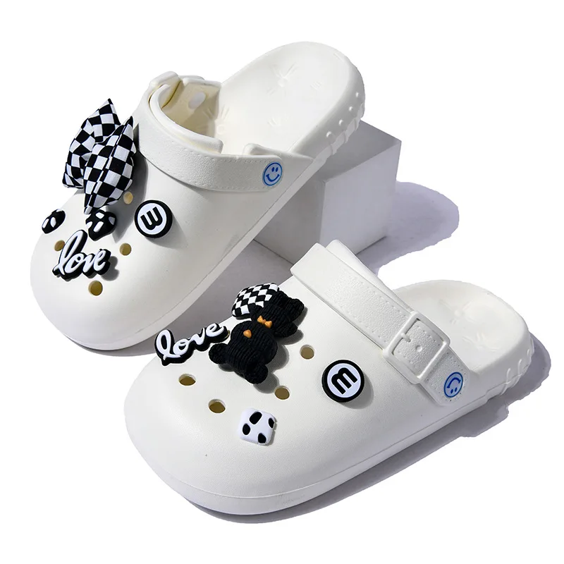 New Women Waterproof Slippers Summer Outdoor Women Slides Soft Sole Garden Shoes Indoor Classic Nursing Clogs Sandals