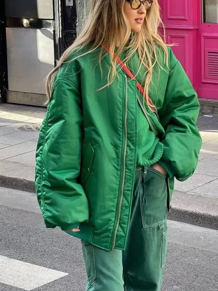 

Куртка-бомбер женская зимняя, оверсайз, на молнии