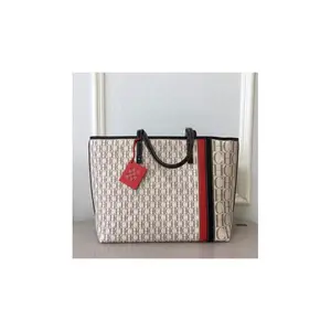 KEBINAI Fashion Summer Luxury Women Bags Leather Handbags Trunk Bolsos Messenger Red Bag Shoulder Bag Sac A Main Femme De Marque KEBINAI Fashion Summer Luxury Women Bags Leather Handbags Trunk Bolsos Messenger Red Bag Shoulder Bag Sac A Main Femme De Marque