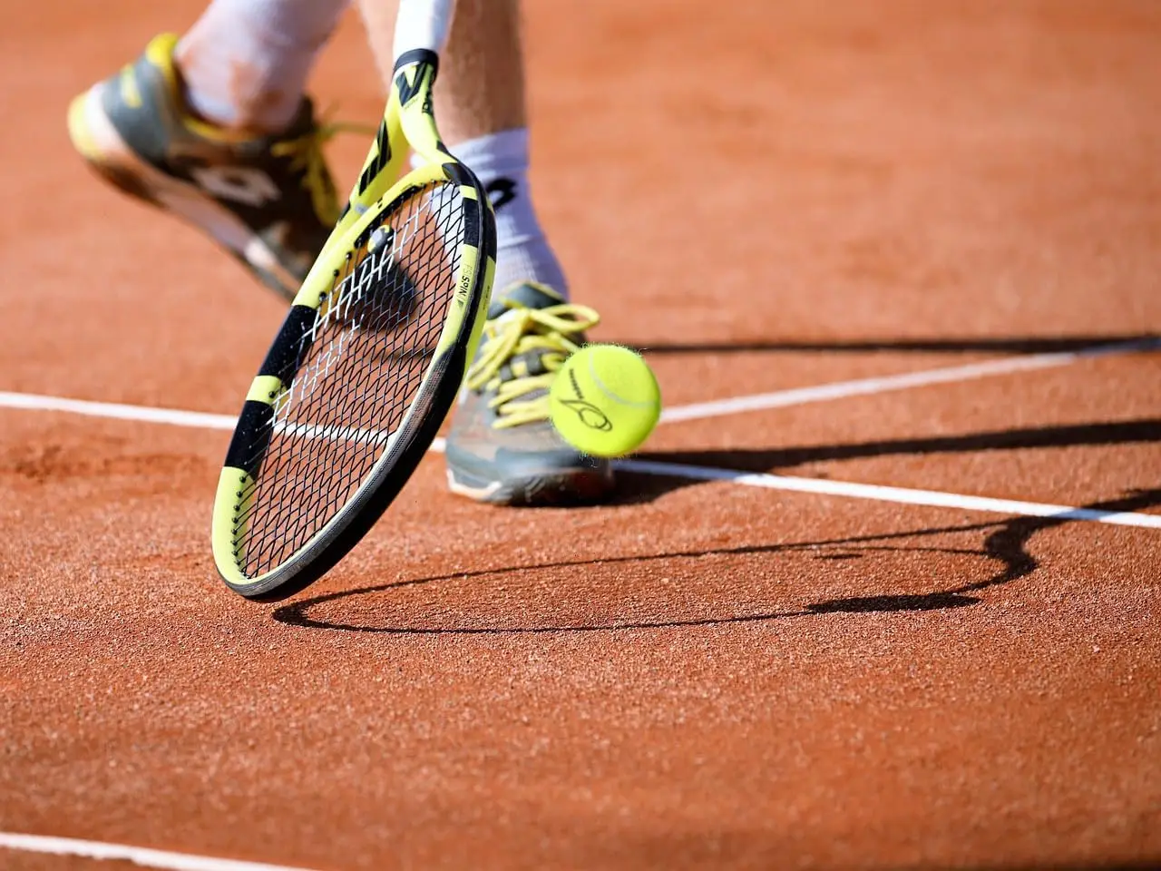 Piłki tenisowe INSUM 12-pak zaawansowanych piłek tenisowych treningowych dla początkujących piłki psów domowych z siatkową torbą