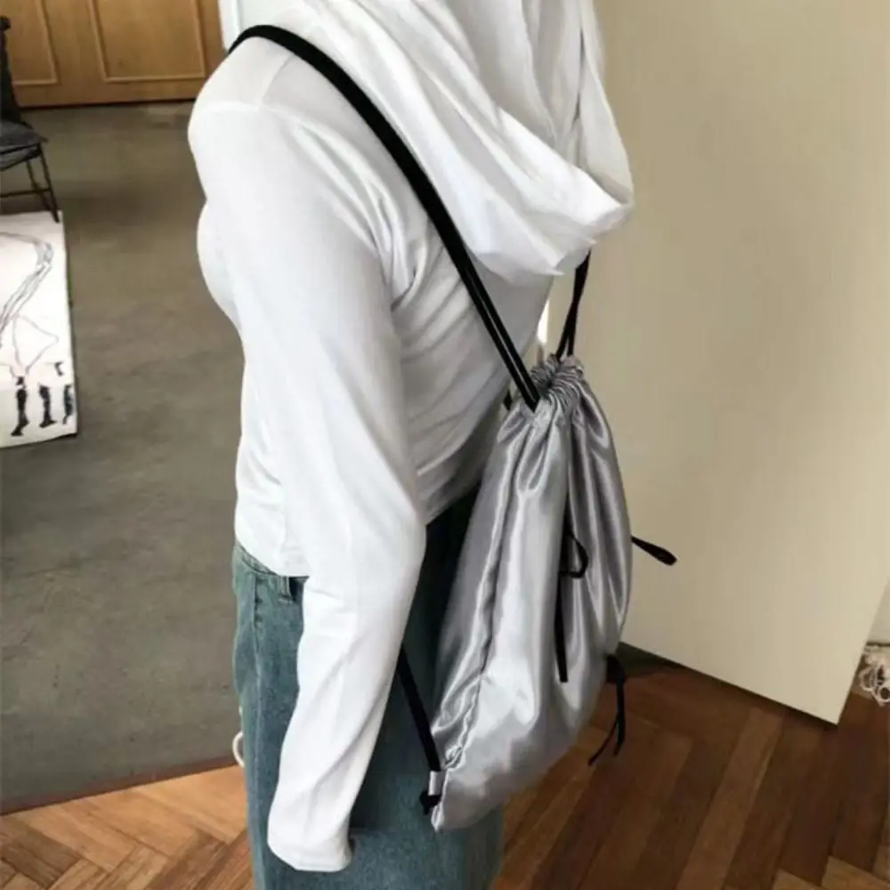 Портативный атласный рюкзак на шнурке с бантом вместительный дорожный Y2K женская