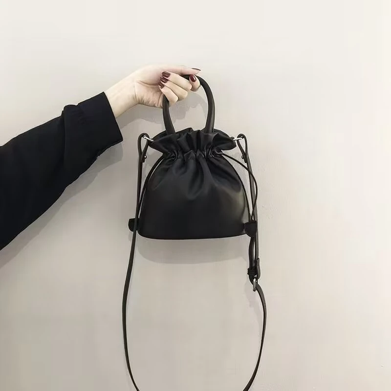 women Crossbody Bags drawstring bucket bag simple portable shoulder bag female trendy mobile phone cosmetic bag