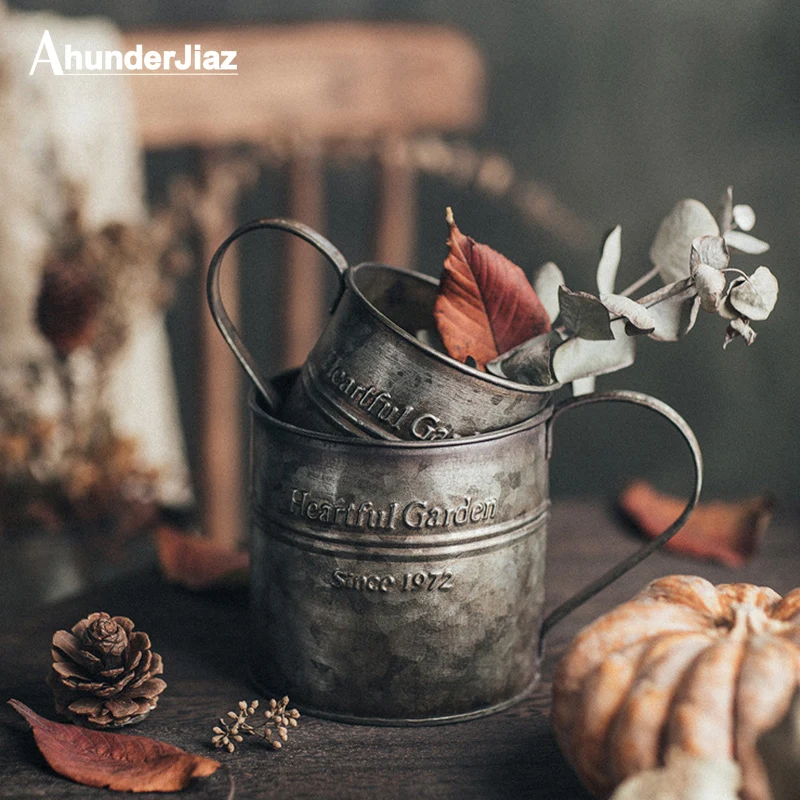 

Металлическая чашка с железной ручкой в стиле ретро, винтажный кованый стакан с английским принтом для еды, фруктов, цветочный горшок, домаш...