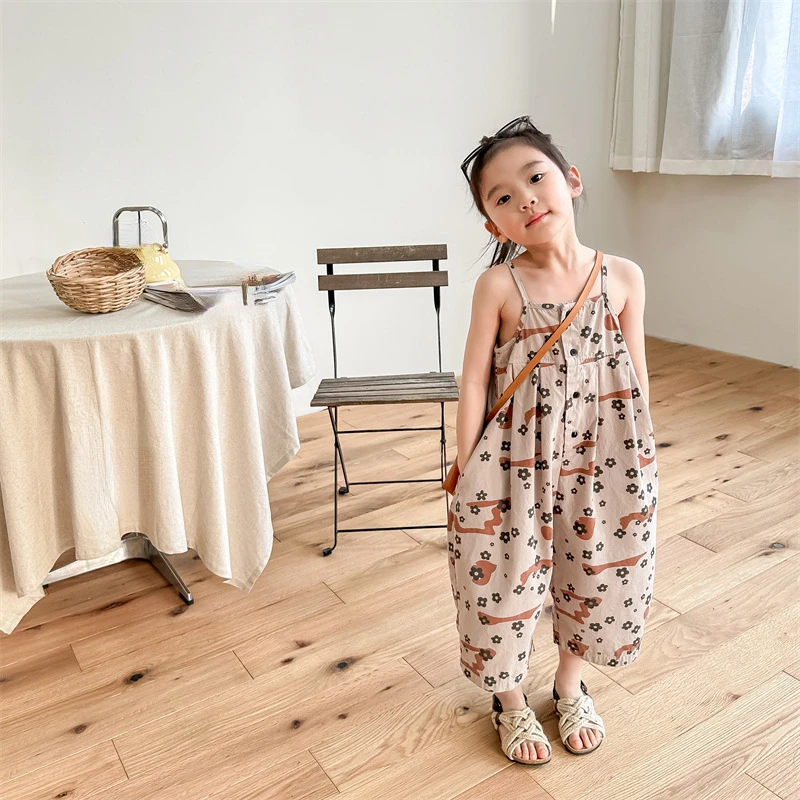 

2023 Kids Girls Jumpsuit Fashion Sleeveless Floral Print Loose Rompers Girls Boys Loose Playsuits Children Clothing