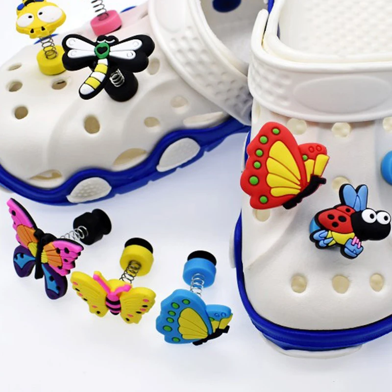 1pcs Cute Bee Animal Anime Shoe Buckle Crocs Charms Cartoon Character Jibbitz For Crocs Accessories Kids X-mas Birthday Gifts