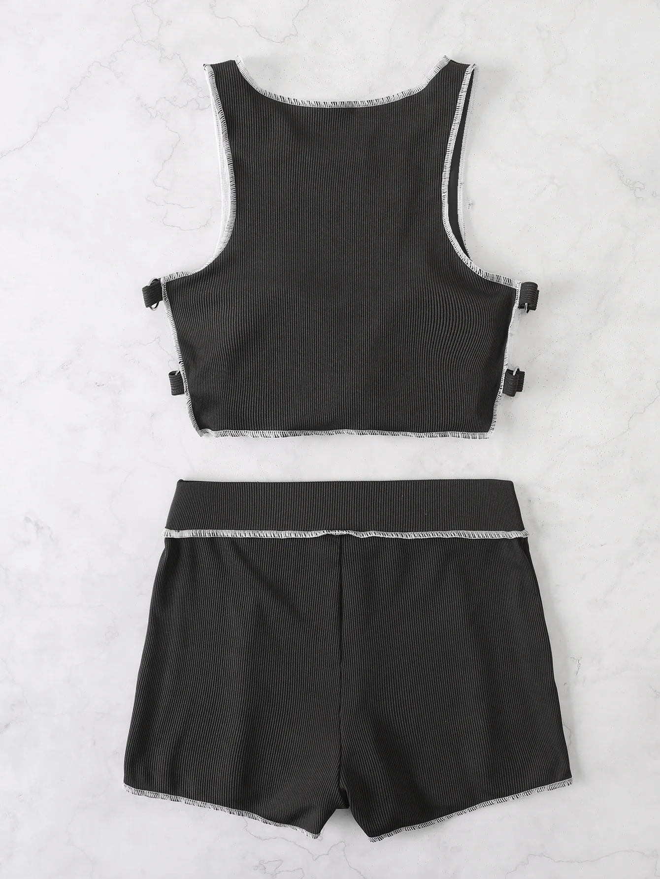 Рисунок 4 - Женский раздельный купальник с высокой талией