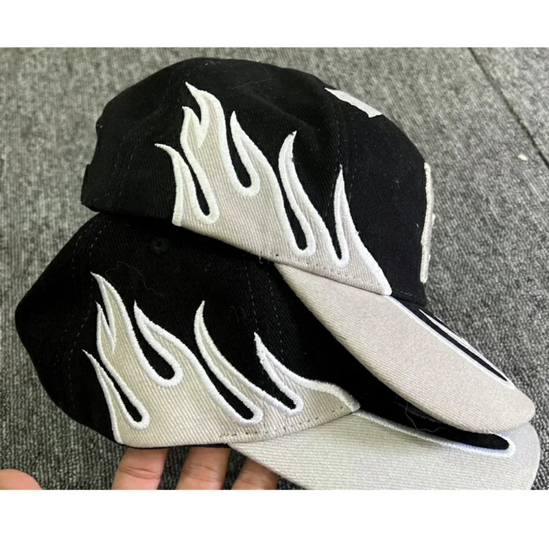 Бейсболка Kanye West СЕЗОНА 6 с вышитым логотипом пламени мужская и женская кепка от