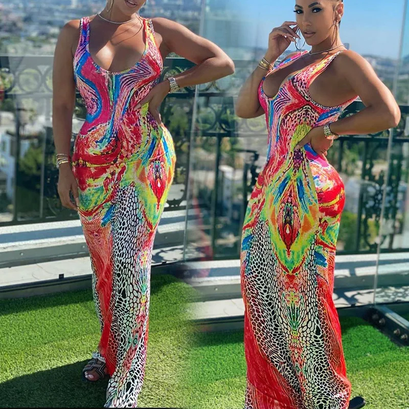 

Женское платье-майка средней длины без рукавов с принтом, лето 2022