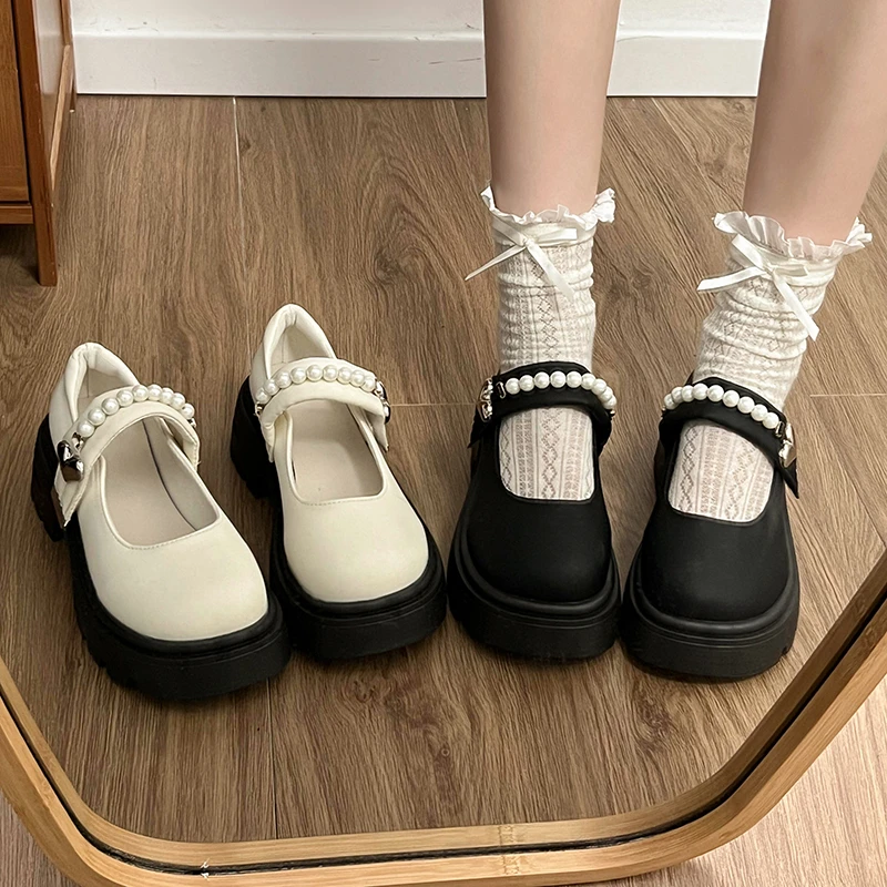 Женская обувь с жемчужным декором оксфорды на платформе универсальная осенняя