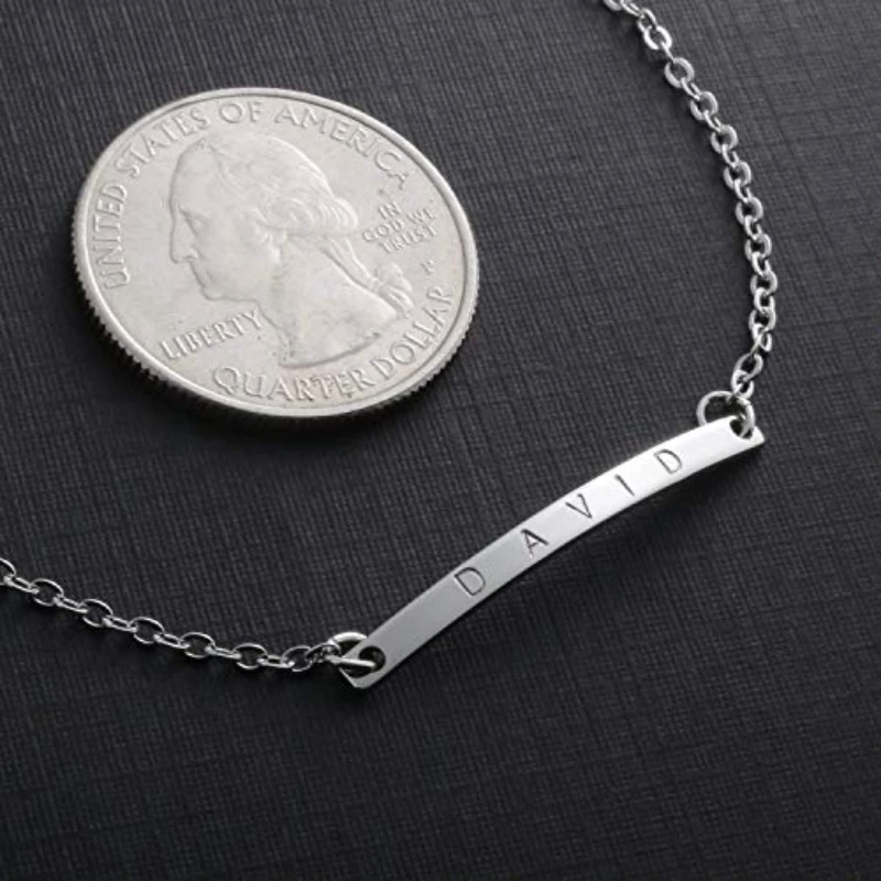 Exquisite Customizable Bracelet Name Stainless Steel Plated 18K Gold Charm Bracelet Best Student Graduation Gift