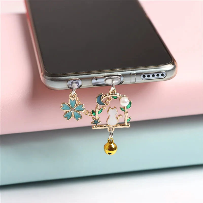 Charge Port Plug Cute Moon Cat 3.5mm Headphone Anti Dust Plug Flower Phone Earphone Jack Dust Cap Anime For Samsung S22 iPhone