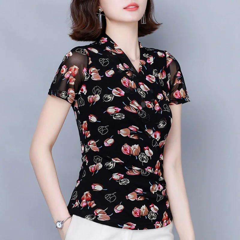 Fashion V-Neck Printed Spliced Gauze Floral Blouse Women's Clothing 2023 Spring New Oversized Casual Pullovers Office Lady Shirt