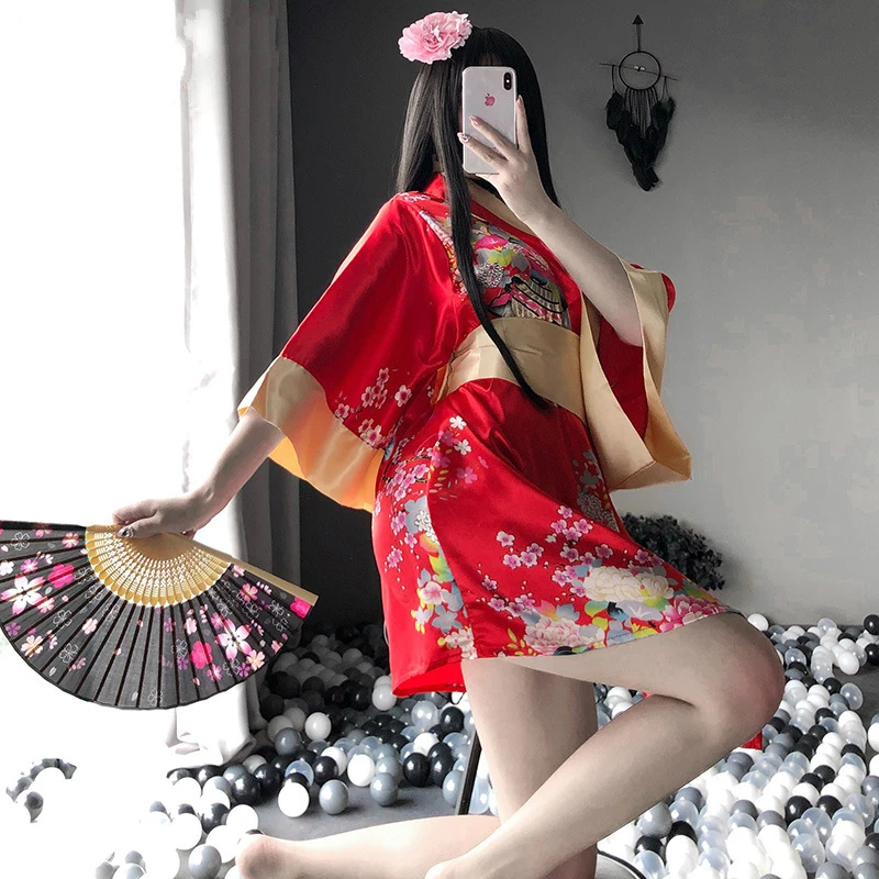 

Комплект из 3 предметов, пикантное кимоно в японском стиле для косплея, традиционный стиль, халат, юката, костюмы, пижамы, мягкий шелковый поя...