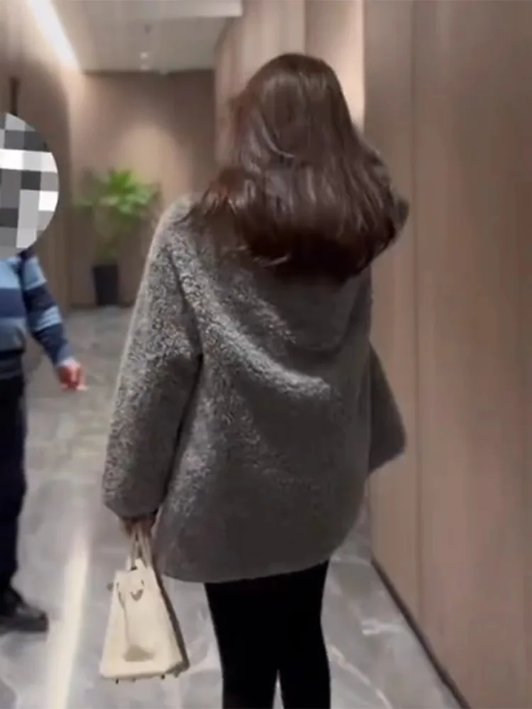 Gray Horn Buckle Woolen Coat Women clothes Autumn and Winter High-Grade Sense Small Hepburn Sle Lamb Wool Plush Outerwear