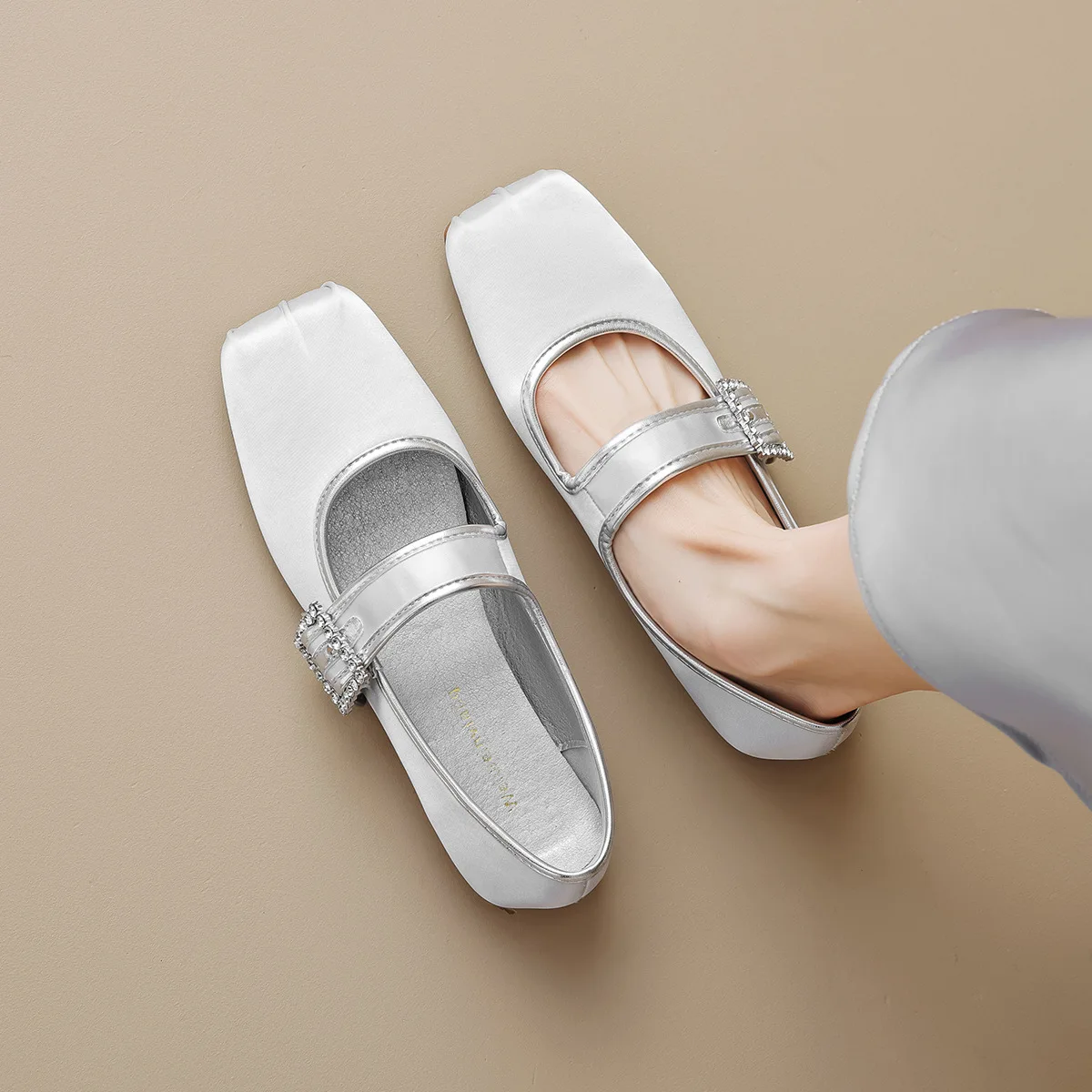 Туфли-лодочки женские демисезонные с квадратным носком 22-2024 см