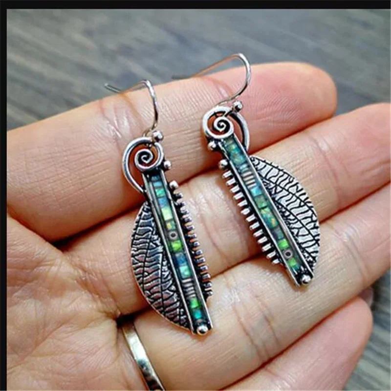 Винтажные серьги с элементами листьев растений красочные каменные из бисера для