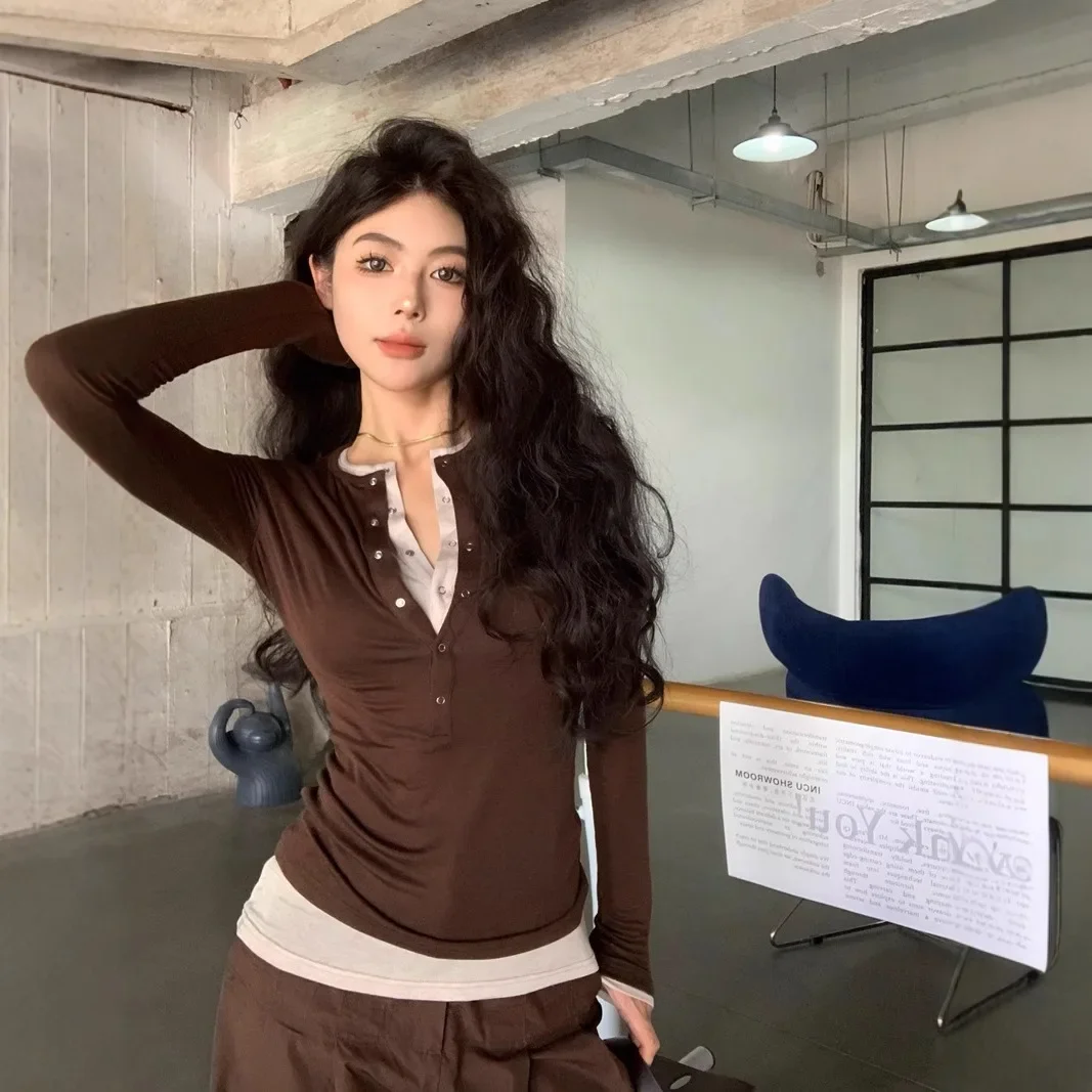 Two-Piece Illusion Blocking Color Long Sleeve T-Shirt Women's Autumn Slimming Base Layer Top Elegant Versatile Korean Style |