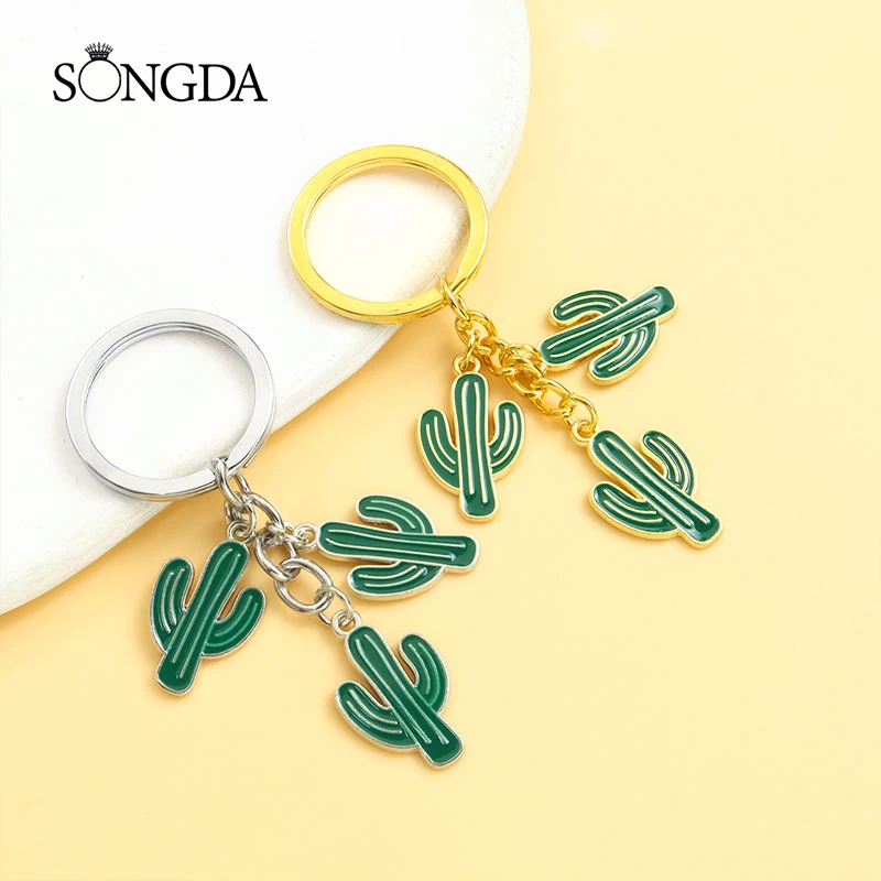 

Cartoon Green Cactus Enamel Keychains Fashion Plants Drip Oil Alloy Pendant Key Rings for Women Man Bags Purses Popular Ornament