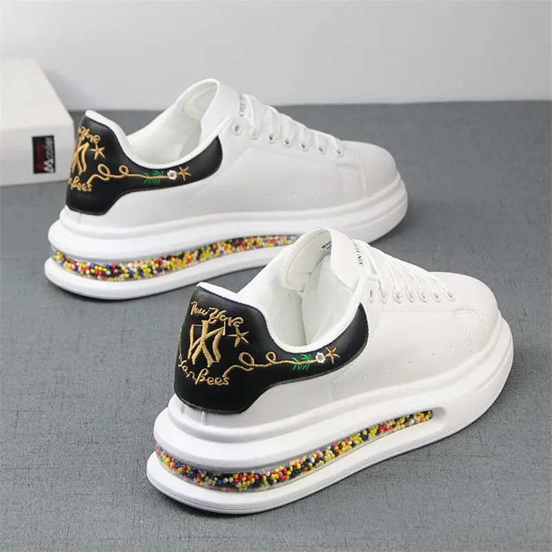 

Кроссовки мужские/женские из ПУ кожи, вышитые, с воздушной подушкой, повседневные увеличенные, маленькие белые