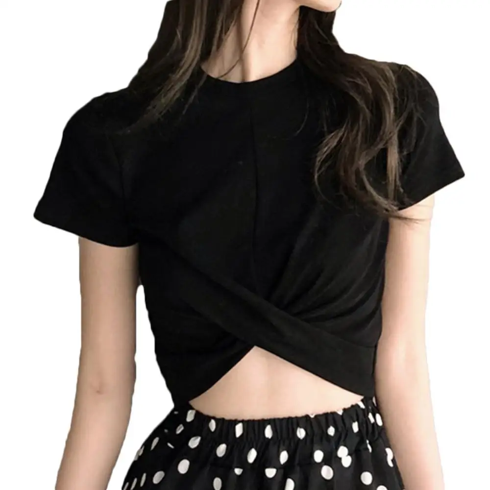 Женская футболка с коротким рукавом и круглым вырезом однотонная