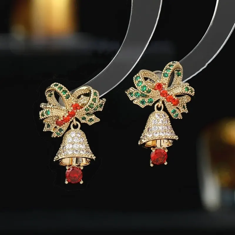 Женские серьги-подвески в стиле ретро