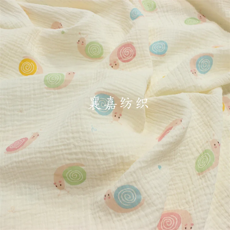 

100X135cm Double Layer Gauze Crepe Cartoon Little Snail Children's Pajamas Home Clothes Fabric Sewing Accessories