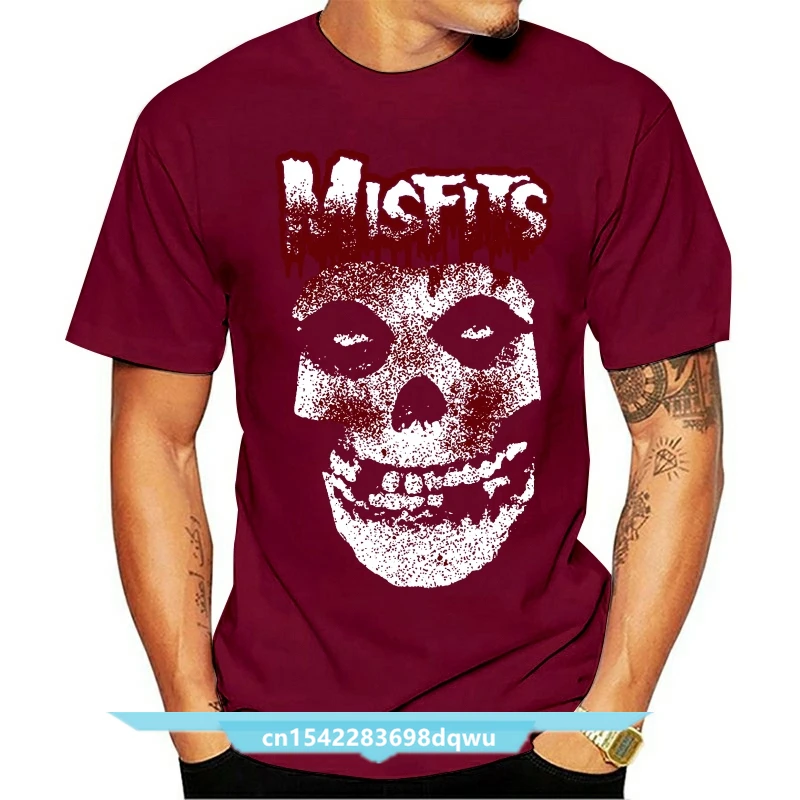 Футболка Misfits Кровь капельного черепа (черная в упаковке)-новая и официальная! |