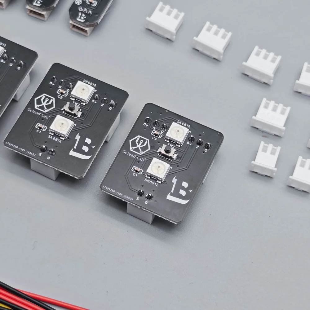 Фото Плата RGB LED-подсветки Seleadlab QuattroBox V2 Upgrade PCB с кнопками для замены оригинальных неопиксовых кнопок, запчасти для 3D-принтеров MMU №3