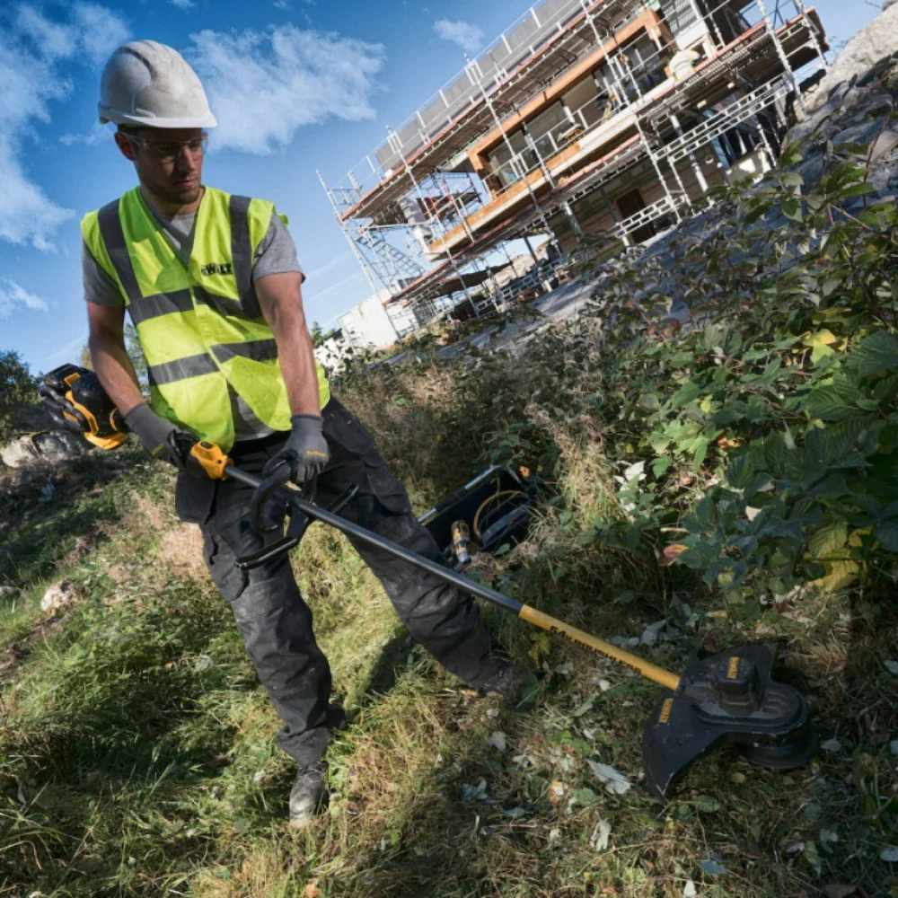 Беспроводной триммер DeWALT FlexVolt 60 в