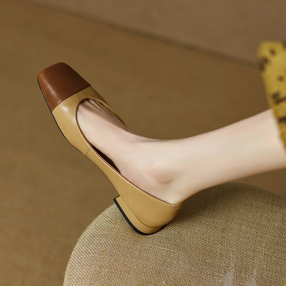

Spring Walk Shoes Woman Sheepskin Breathable Daily Flats Slip On Women Square Toe Casual Flats With Low Heel Miexed Color