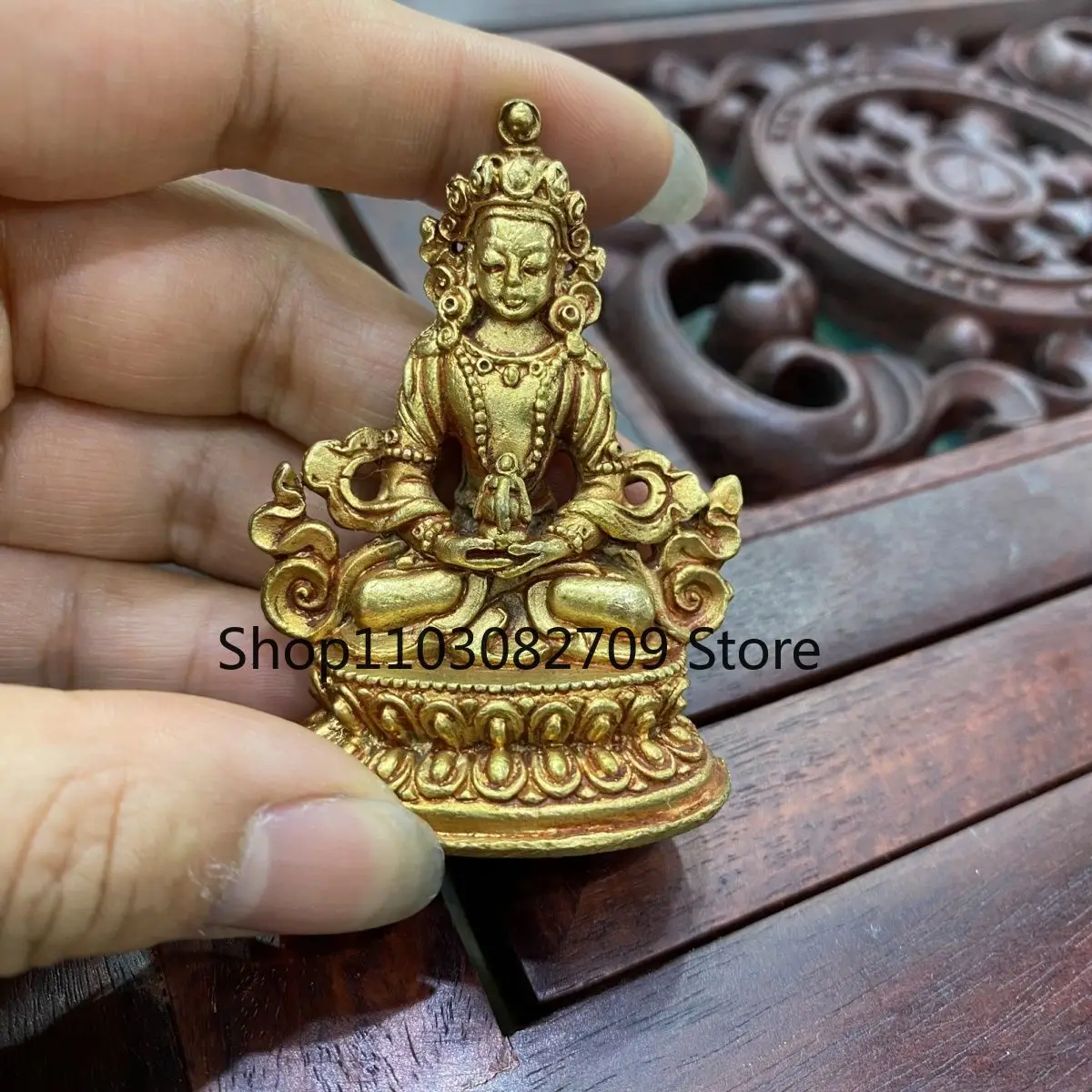 Непал импортировал полностью позолоченную портативную маленькую статую Будды