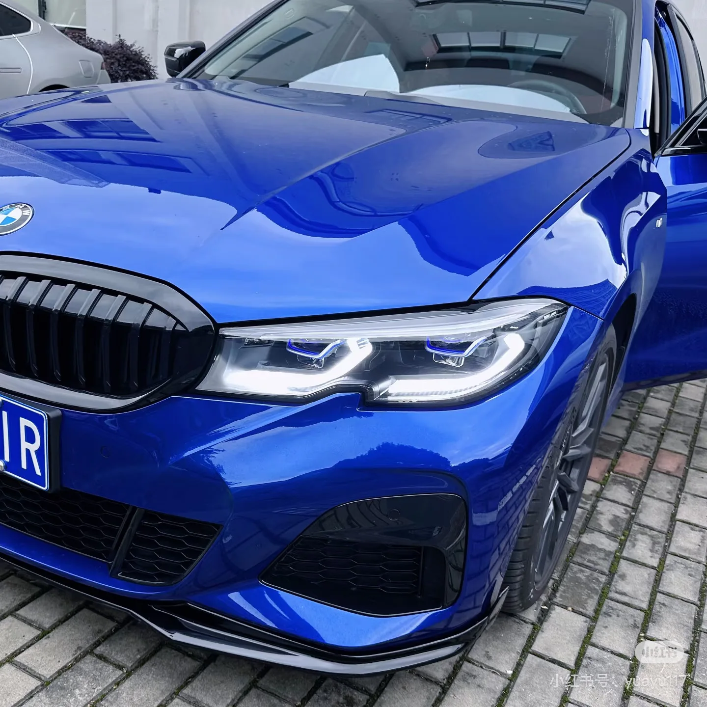 Фото Для BMW 3 серии двухцветные дневные ходовые огни (желтый и белый) 320i 325i 330i G20 G21 лазерные фары модуль RGB DRL №5