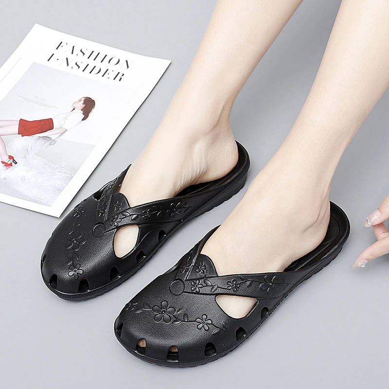 2023 Summer Light Women's Slippers Soft Soled Sandals for Women Hollowed Out Slipper Women's Shoes Comfortable Slippers Female
