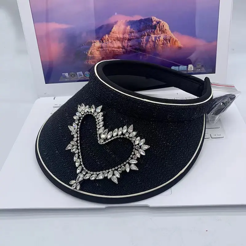 

Women's Summer Sunscreen Straw Hats Fashion Luxury Love Rhinestone Cap Sun Hats Female Versatile Holiday Shopping Beach Hat Cap