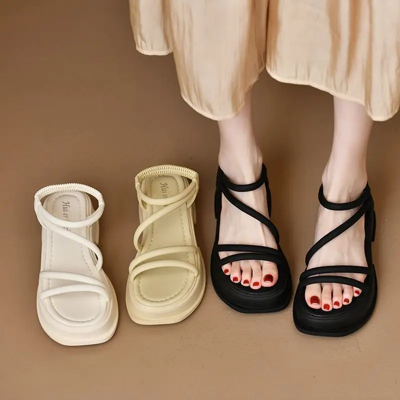 Summer New Versatile Sandals Women's Horseshoe Heel Simple Super Fire Caligae Thick Bottom Sleeve
