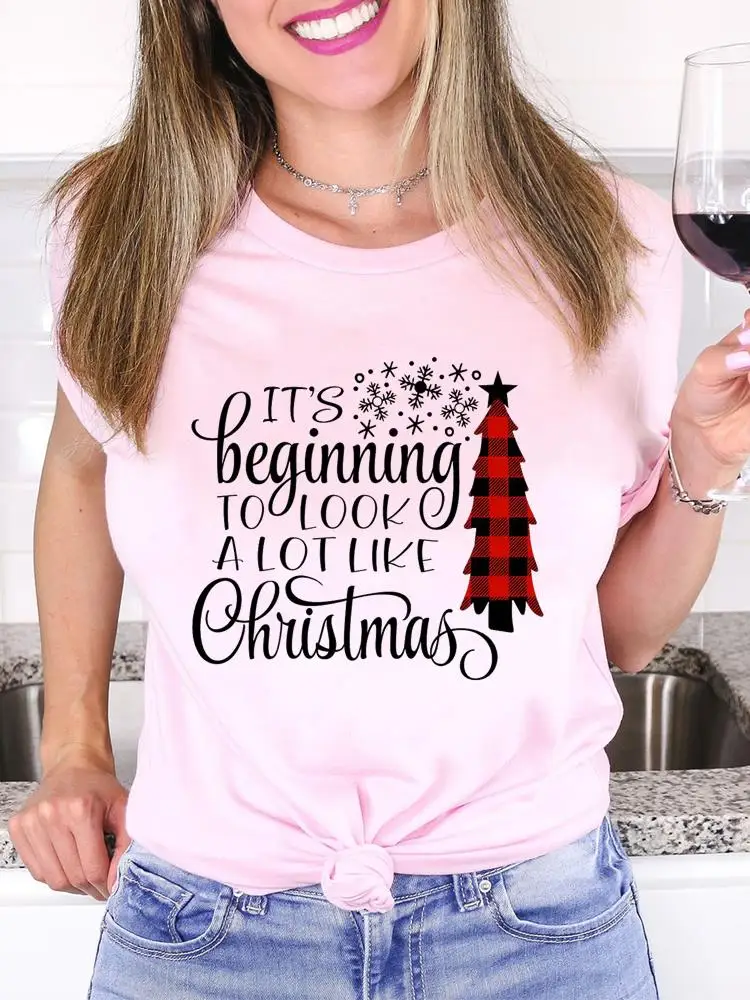 

Модная женская футболка с буквами в клетку с надписью на Рождество, Женская праздничная одежда с принтом, графическая футболка, новогодние ...