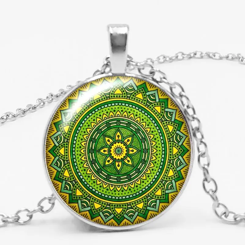 

25mm Small Fresh Yoga Mandala Fashion Charm Famous Kaleidoscope Glass Necklace Choker Round Pendant