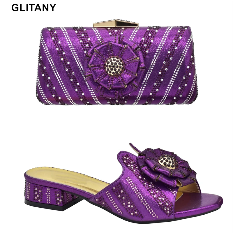 

Набор из туфель и сумок в итальянском стиле для невесты, туфли-лодочки с сумочкой в нигерийском стиле для вечеринки, свадебные туфли на низком каблуке, 2023