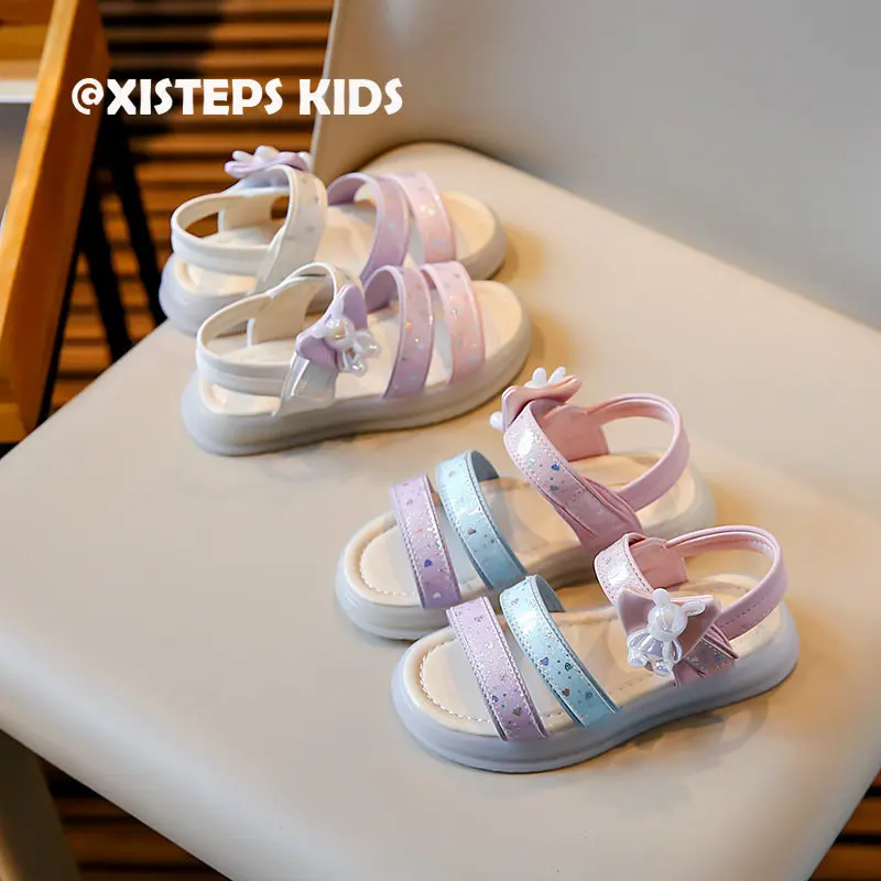 

3-9Y Fashion Children Girls Sandals with Rabbit Decoration Non-slip Soft Kids Designer Sandals 2023 Summer Beach Sandal Footwear
