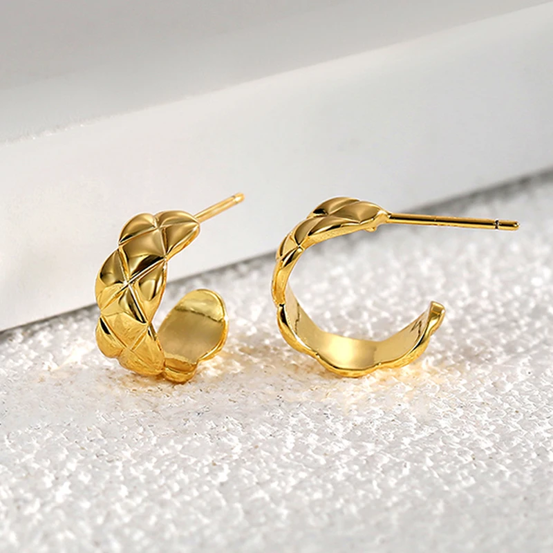 

S925 Silver Needle Cartilage Piercing Luxury Vintage Delicate Small C-shaped Stud Earrings For Women‘s Fine Jewelry Gift Earring