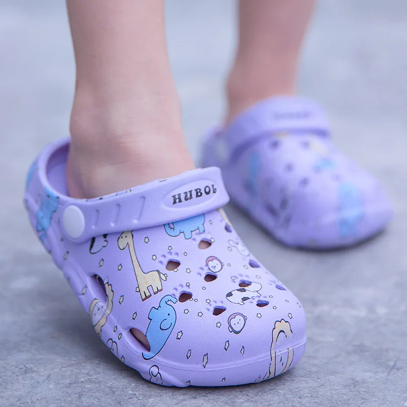 Unisex Summer Kids Sandals Outdoor Lightweight Sandals Boys Girls Home Slippers Toddler Non-Slip Slides Child Garden Shoes