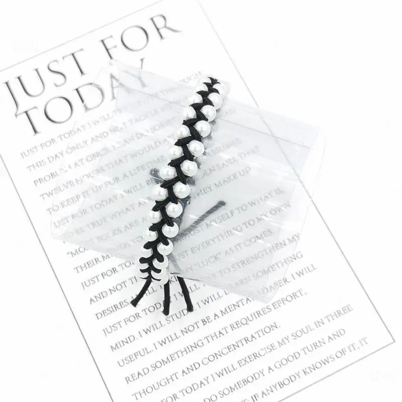 Повязка на голову ручной работы. Высококачественные материалы. Простота