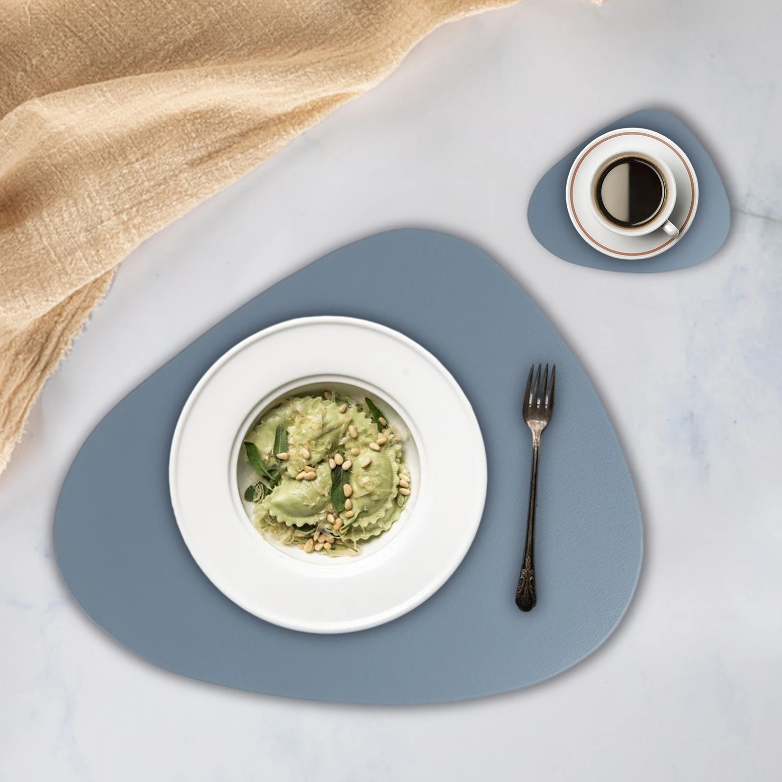 

Набор из 4 подставок из искусственной кожи, Нескользящие моющиеся коврики для кофейного столика