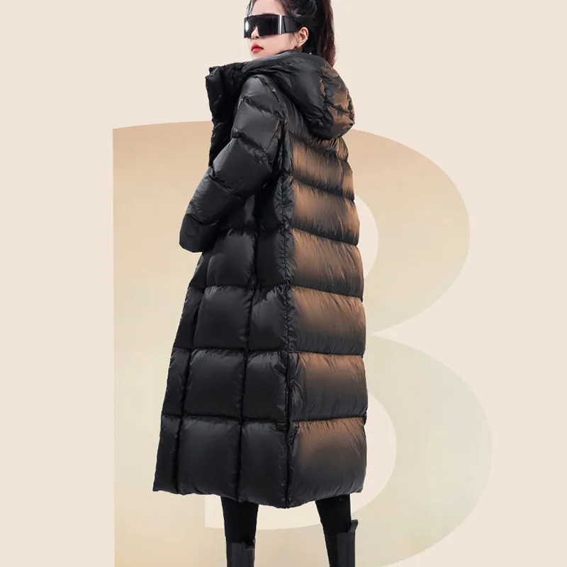 Женский теплый пуховик с капюшоном на белом утином пуху модель H122 зиму 2024