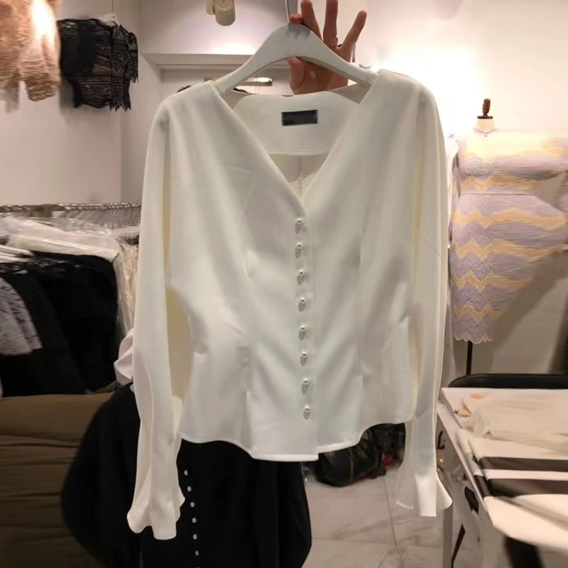 

WDMSNA Flare Sleeve Blouse Women Spring and Summer New French Style Retro Temperament V-neck Shirt Womens Slim Blusa Feminina