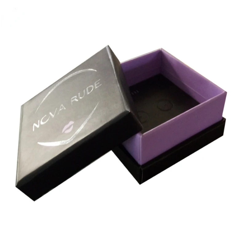 

Custom Cardboard Gift Packaging Box