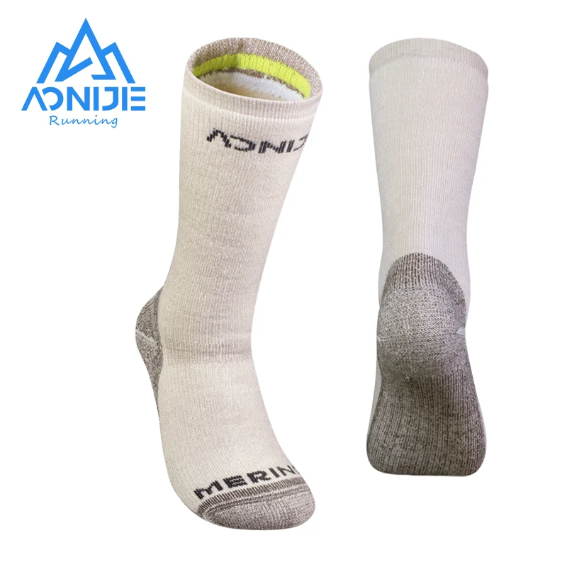 One Pair AONIJIE Middle-length or Knee-high Sports Wool Snow Socks Winter Warm Thickened Antislip For Skiing Climbing Hiking